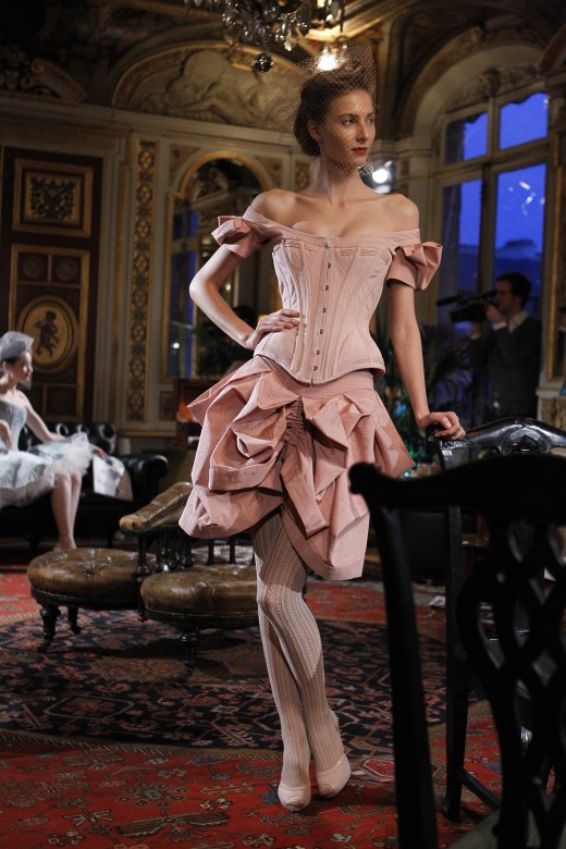 "Gentlewomen Club", apresentação na "Chambre des Huissiers" de Paris