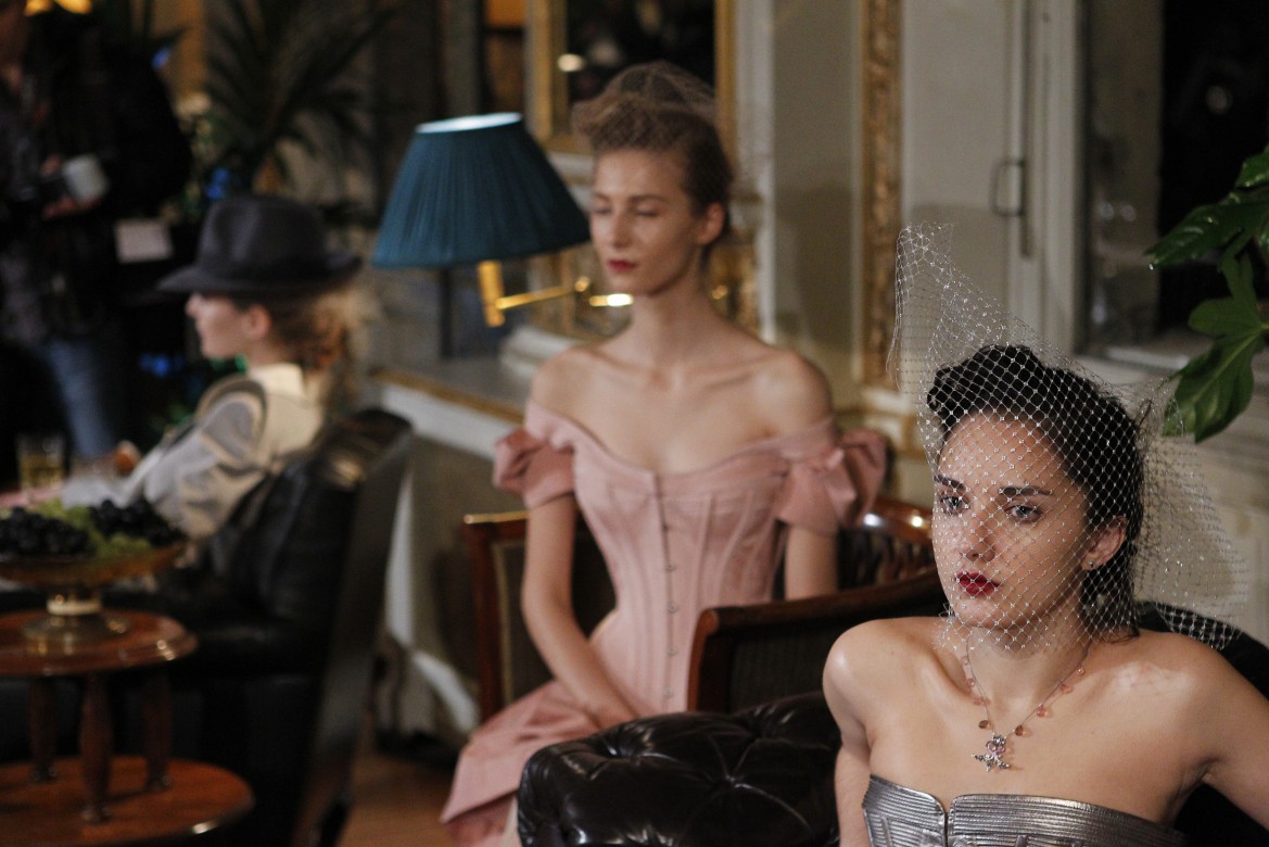 "Gentlewomen Club", apresentação na "Chambre des Huissiers" de Paris